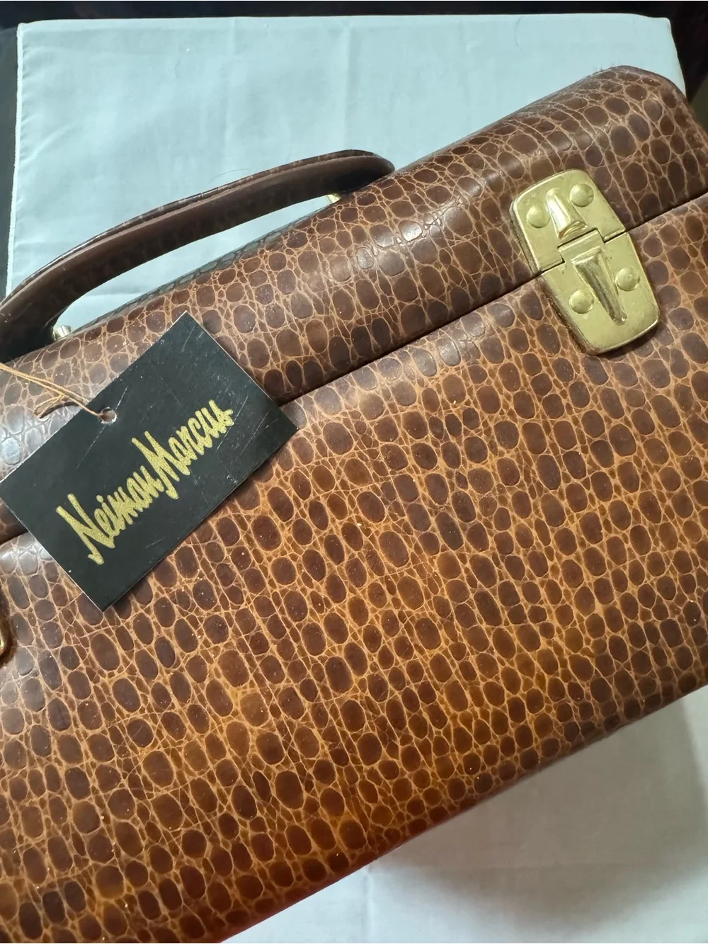 Vintage Neiman Marcus Bentony  Croc-Embossed Toiletry Vanity Case — SEE NOTES